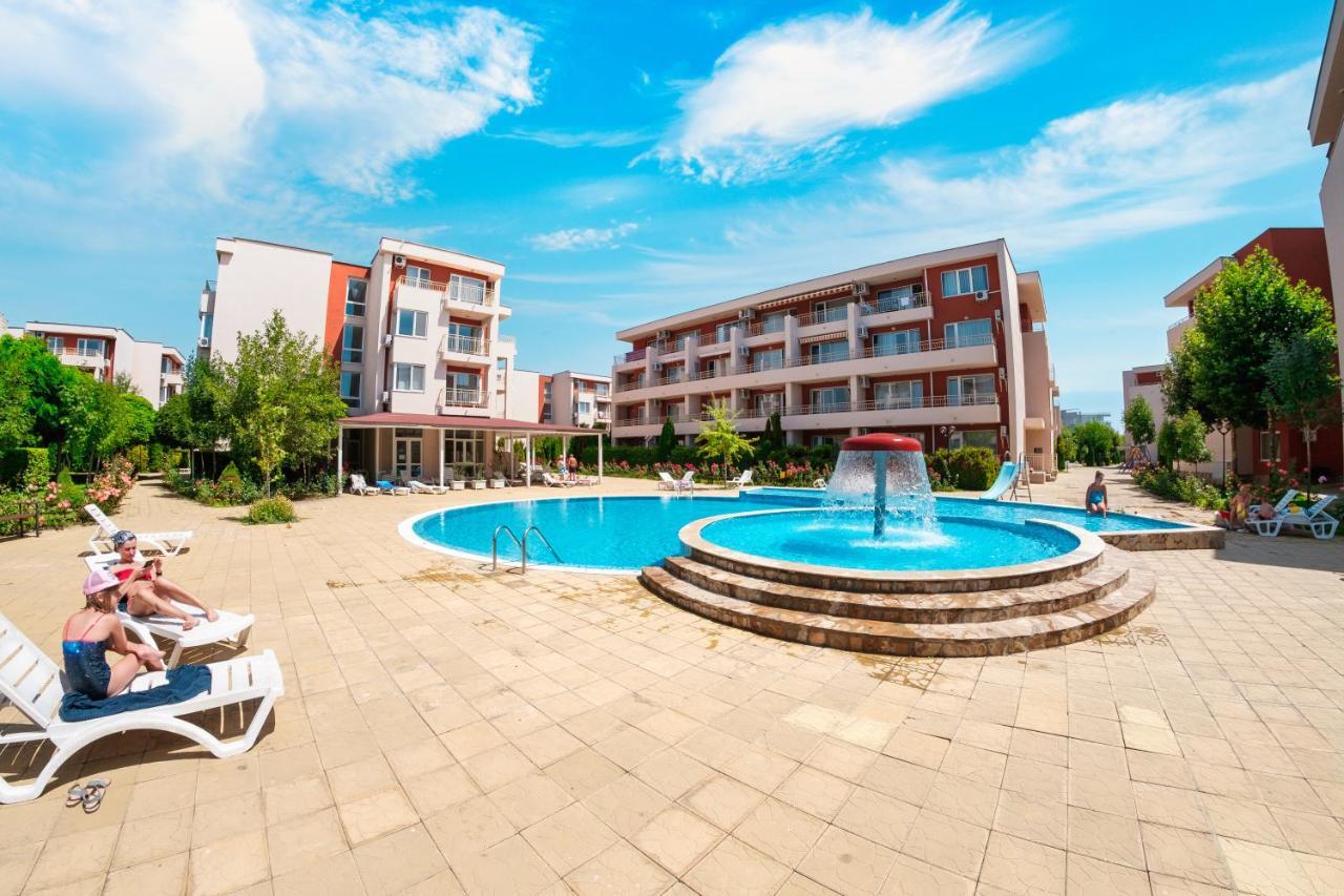 Nessebar Fort Club Apartments Sunny Beach Exterior foto